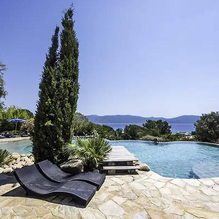 Arco Tatil Evi