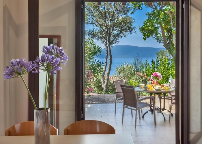 Arco Olmeto (Corsica)